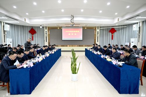 油田与潜江举行企地高层座谈